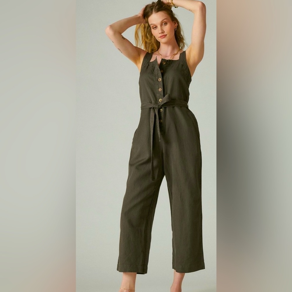 NWT☘️ Lucky Brand Front Button Jumpsuit☘️ Size Medium☘️Linen-Cotton☘️Army green